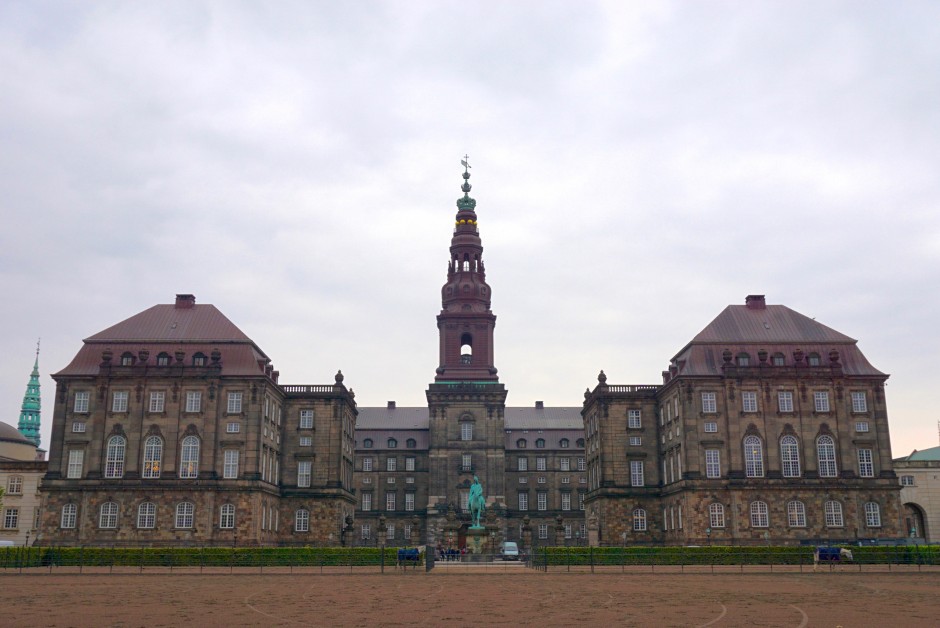 덴마크 의회 건물(사진: 안상욱)
