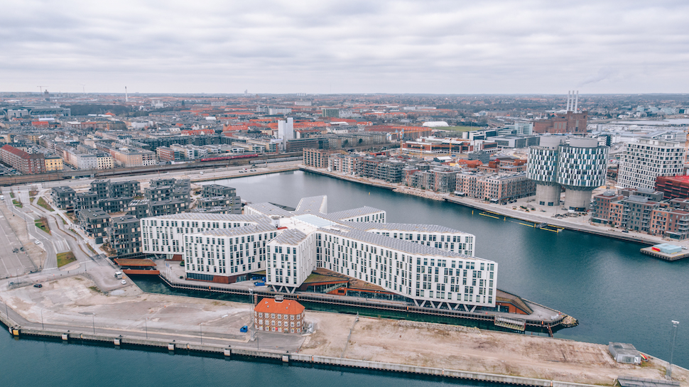 코펜하겐 신도시 지구 노르하운에서 가장 유명한 친환경 건축물 UN시티(코펜하겐관광청 제공)